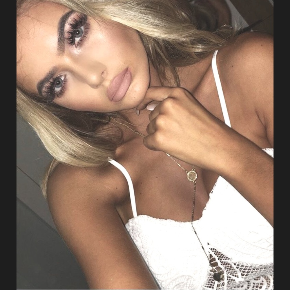 ❤︎ 𝒮𝓊𝓅𝑒𝓇𝓂𝑜𝒹𝑒𝓁 lashes Mink Natural Lashes - Picture 5 of 14